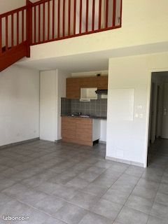 Maison à louer, 52m², Miramont-de-Guyenne