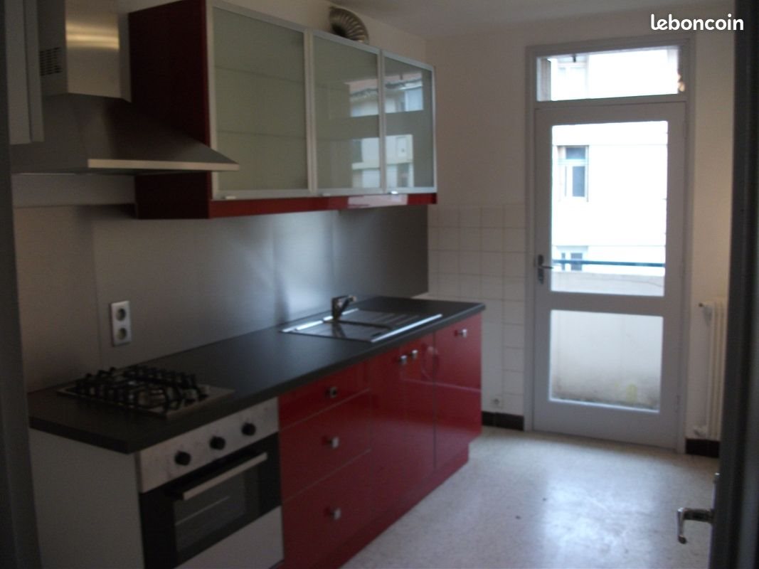 Appartement à louer, 63m², Nîmes