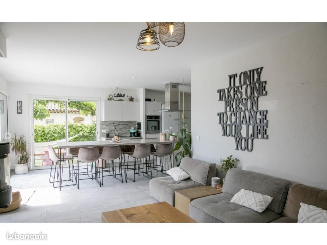 Maison à vendre, 112m², Entrechaux