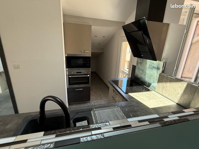 Appartement à louer, 45m², Ajaccio