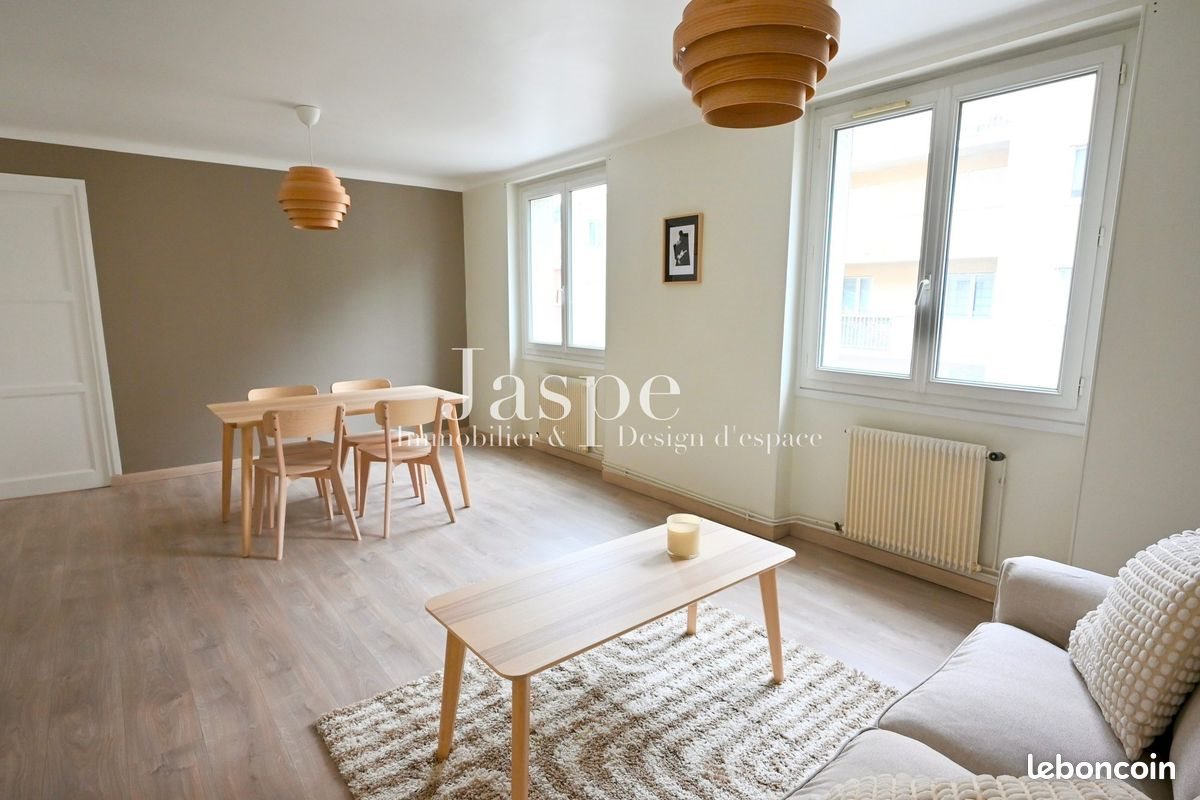 Appartement à louer, 45m², Saint-Etienne