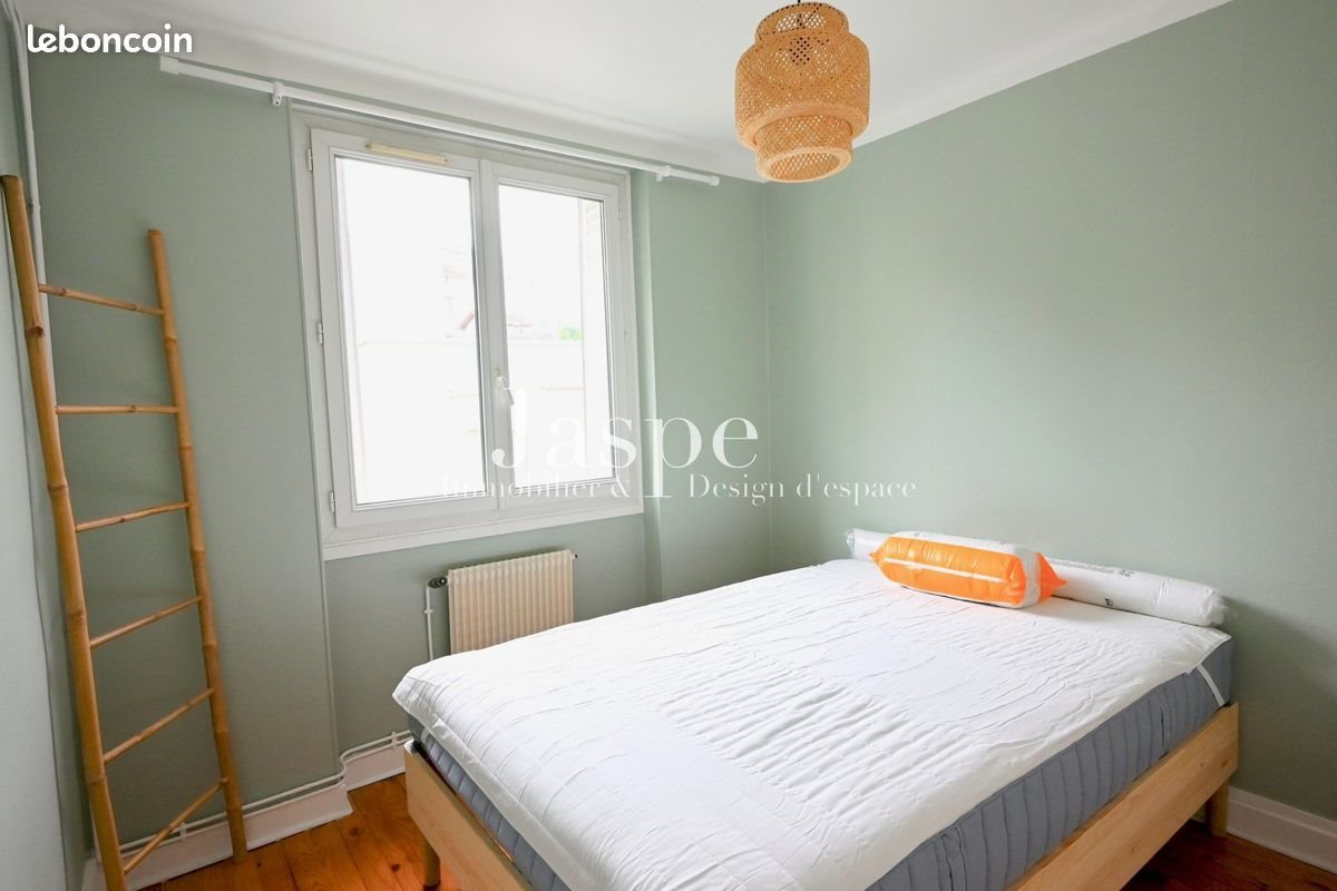 Appartement à louer, 45m², Saint-Etienne