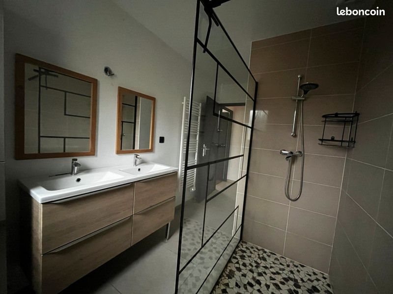 Maison à louer, 107m², Foëcy