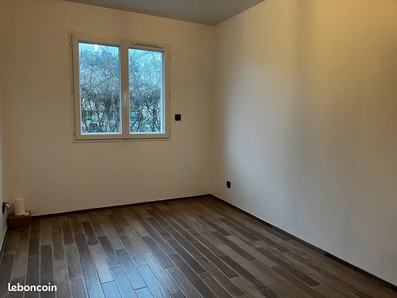 Maison à louer, 107m², Foëcy