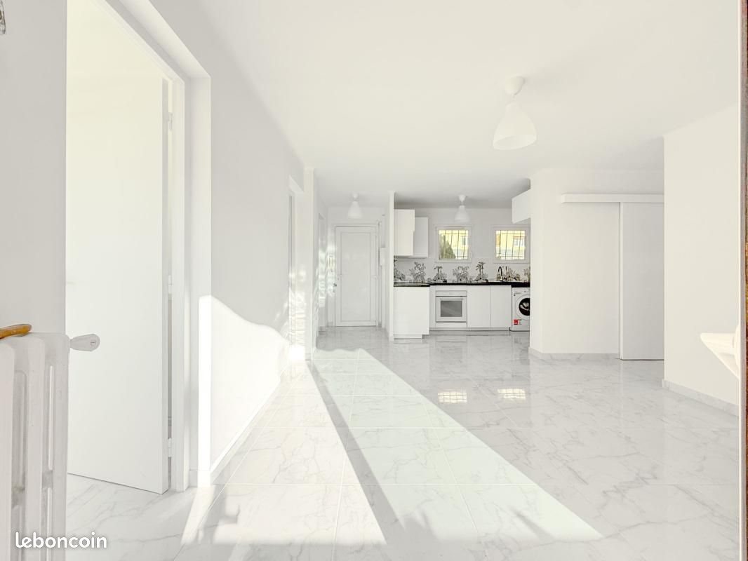 Appartement à louer, 67m², Nice