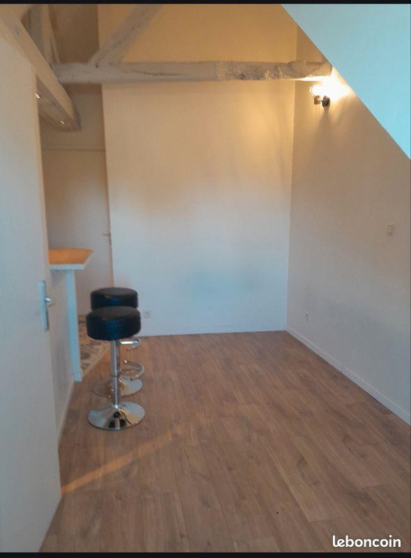 Appartement à louer, 17m², Combourg