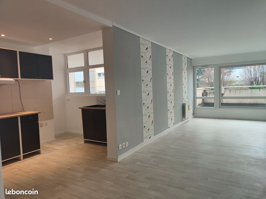 Appartement à louer, 90m², Firminy