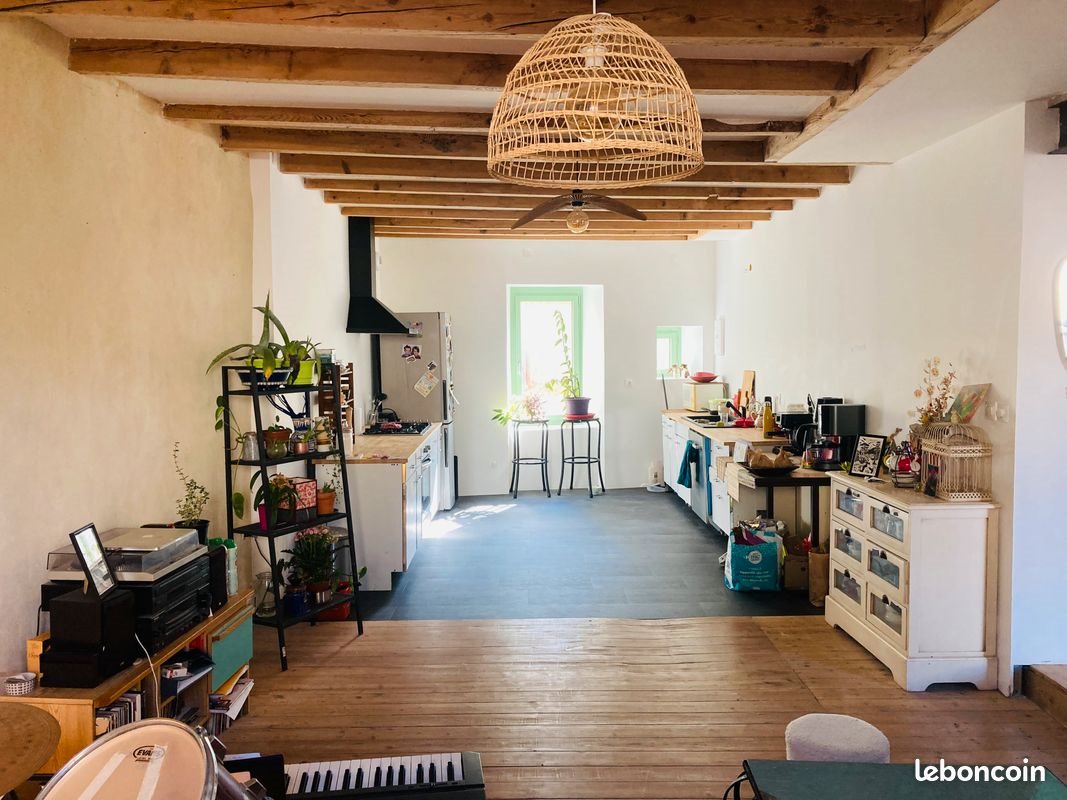 Maison à louer, 120m², Aouste-sur-Sye