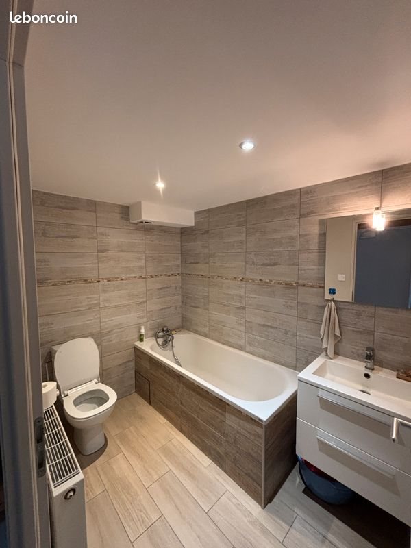 Maison à louer, 160m², Orcet