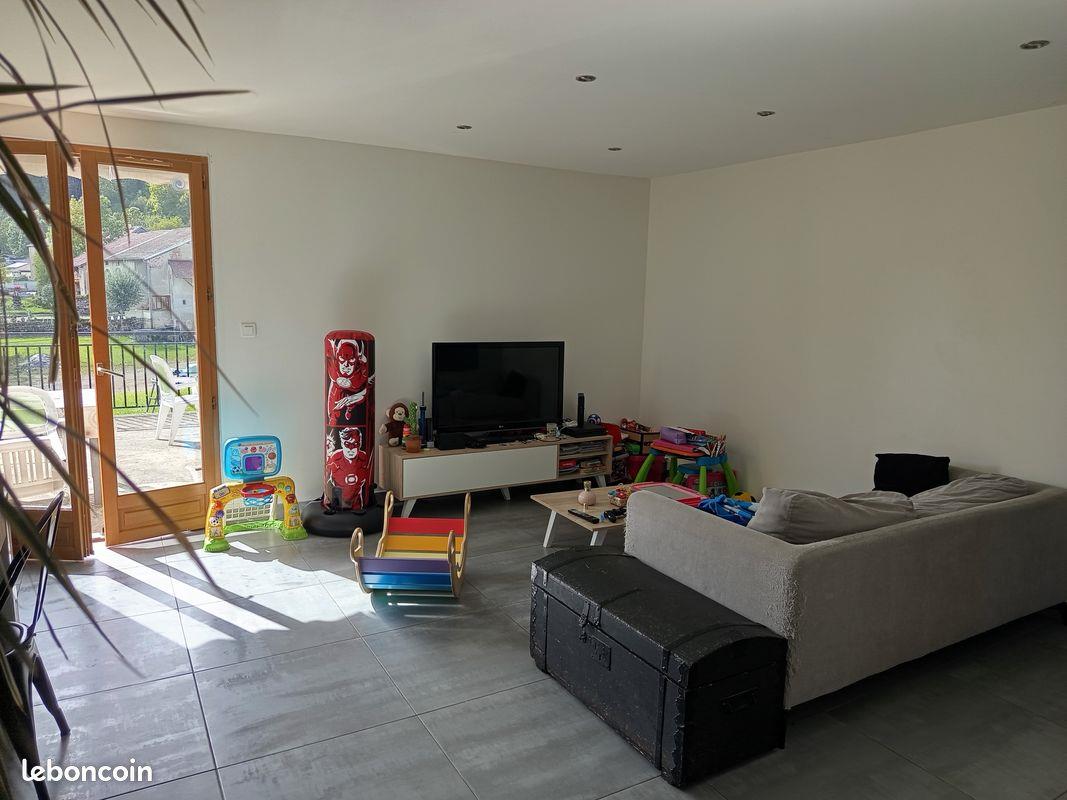 Maison à vendre, 120m², Leschères