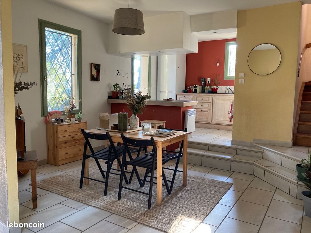 Maison à louer, 100m², Nîmes