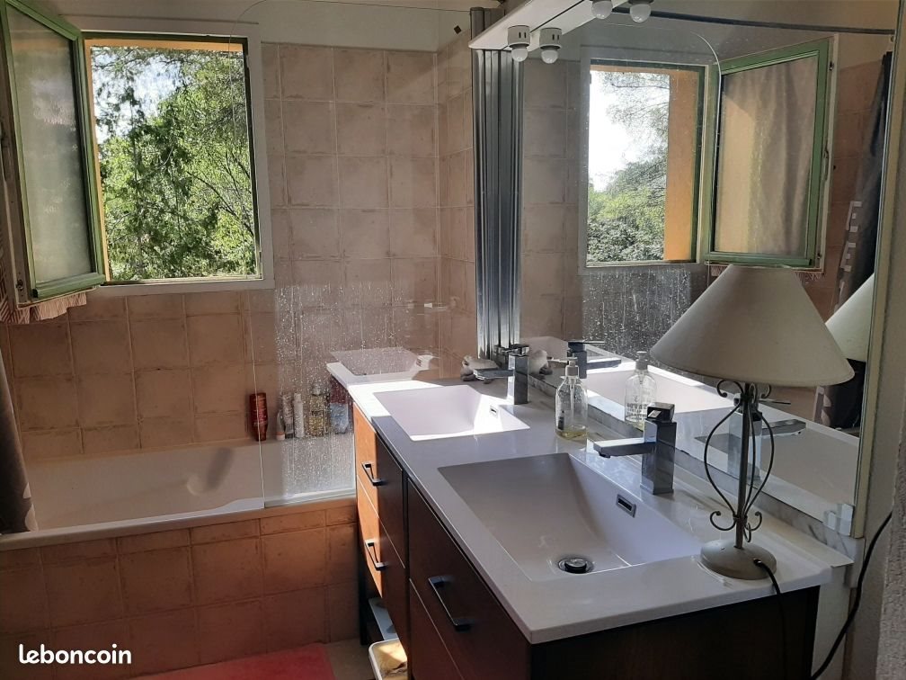 Maison à louer, 100m², Nîmes