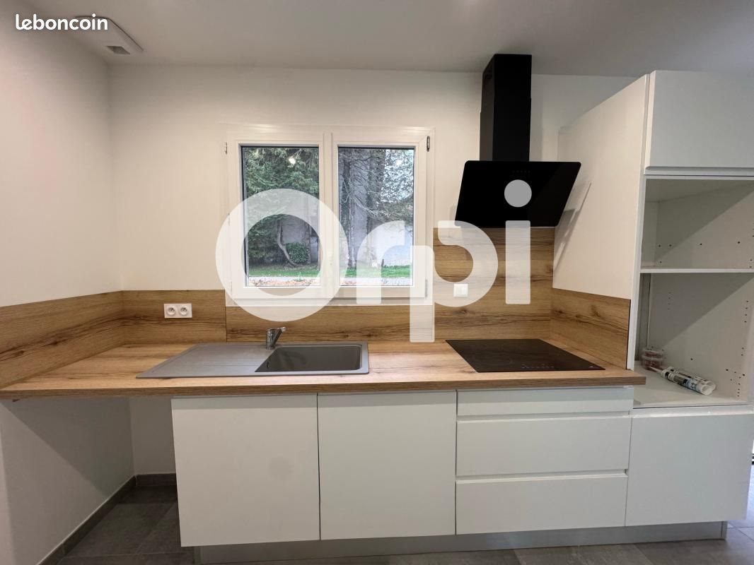 Maison à louer, 74m², Beaufort