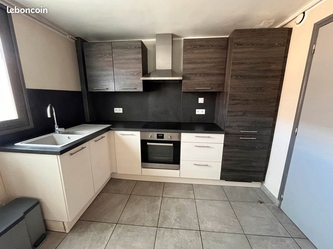 Appartement à louer, 60m², Genech