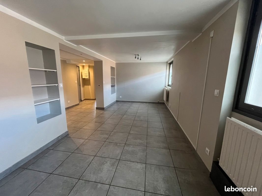 Appartement à louer, 60m², Genech