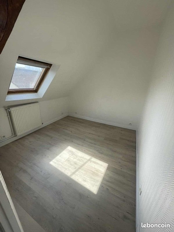 Appartement à louer, 48m², Noyon