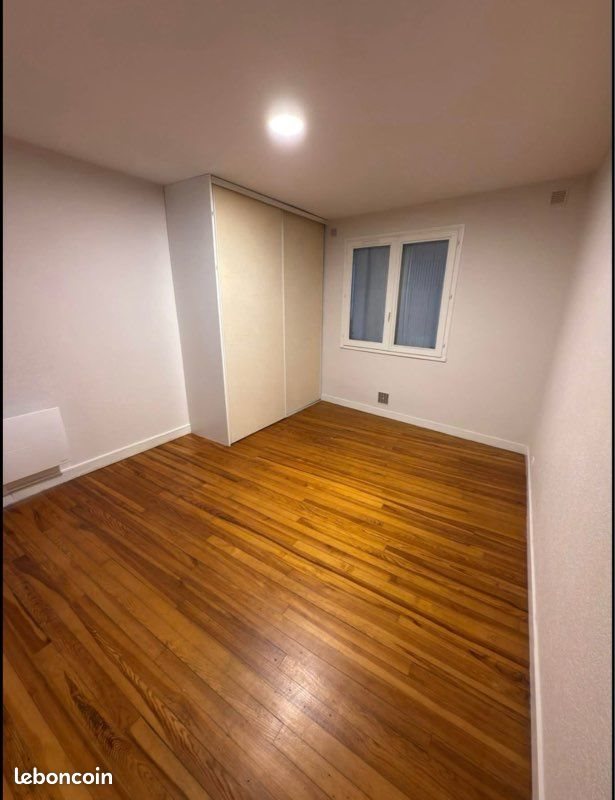 Appartement à louer, 78m², Oloron-Sainte-Marie