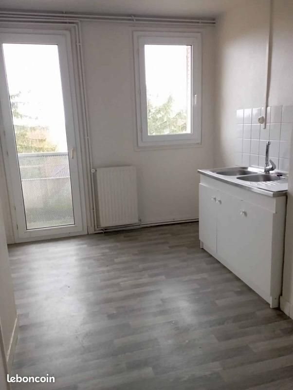 Appartement à louer, 59m², Saint-Julien-les-Villas