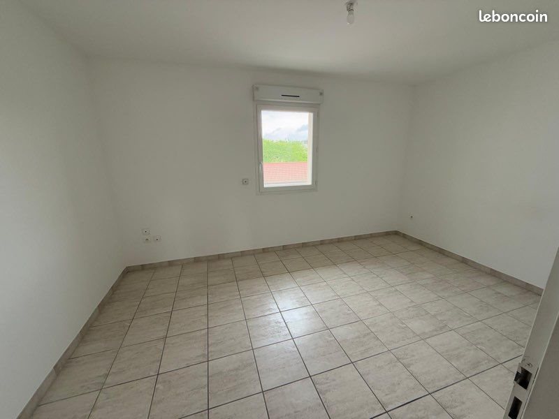 Maison à louer, 75m², Beaurepaire