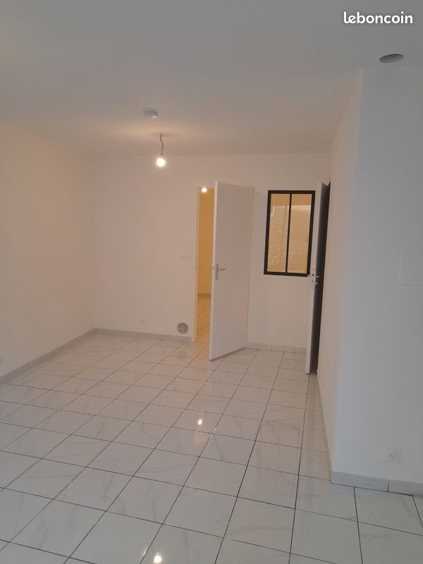 Appartement à louer, 46m², Cournonterral