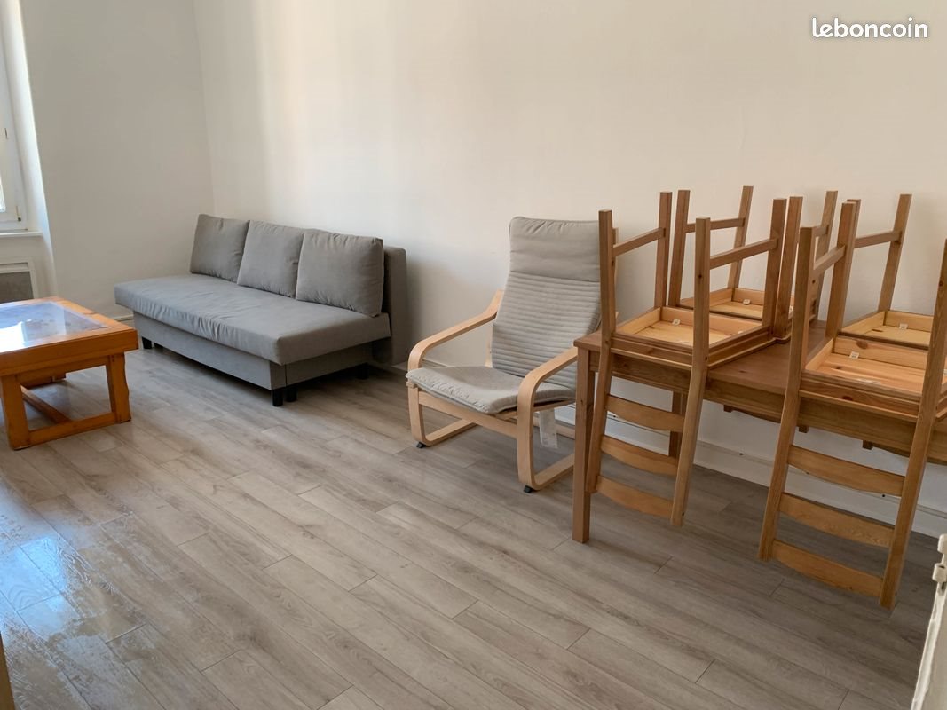 Appartement à louer, 64m², Bram