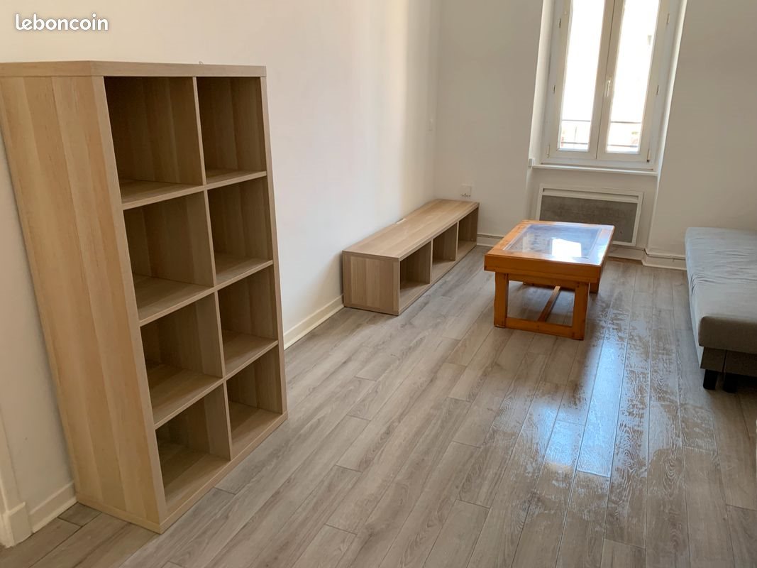 Appartement à louer, 64m², Bram