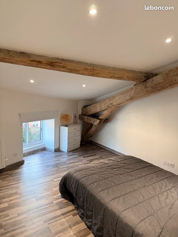 Appartement à louer, 54m², Neuvic