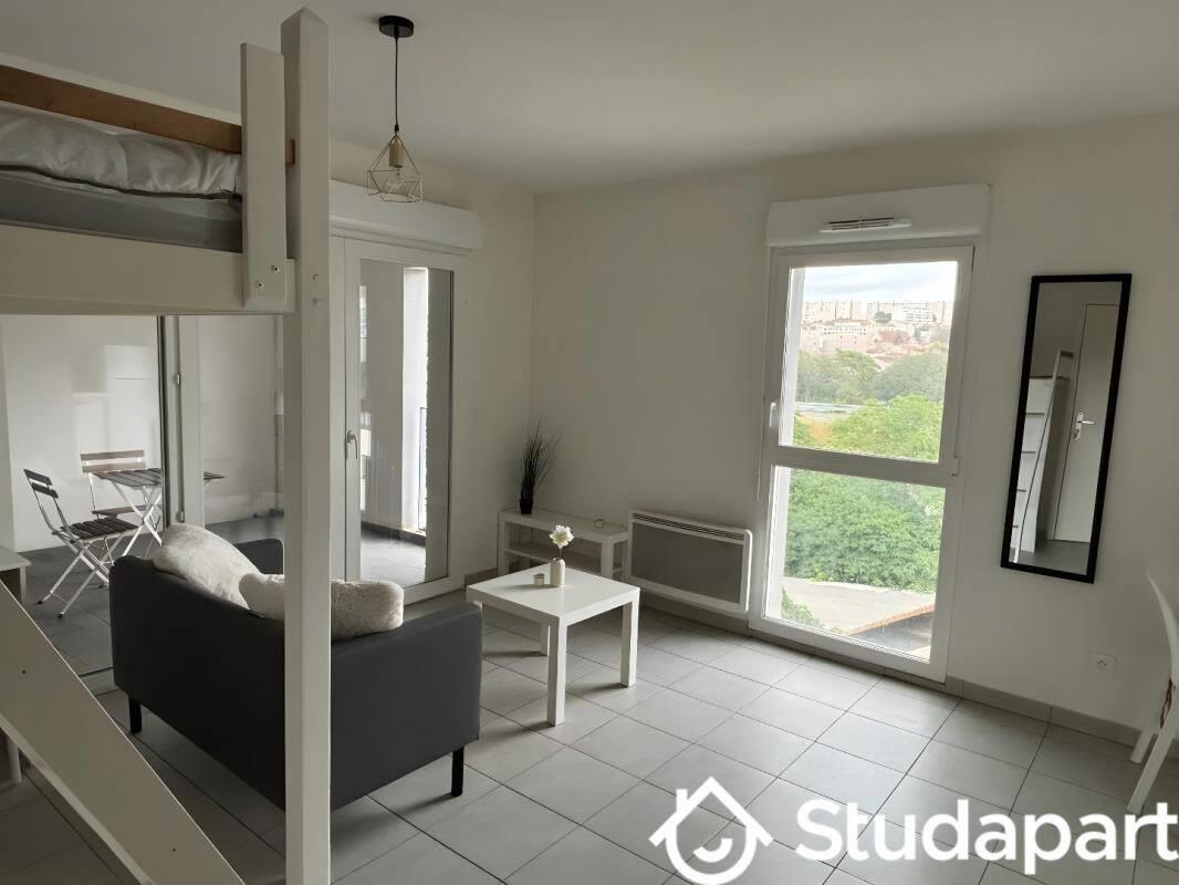 Appartement à louer, 27m², Marseille 3ème