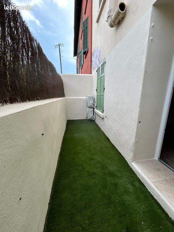 Appartement à louer, 25m², Toulon