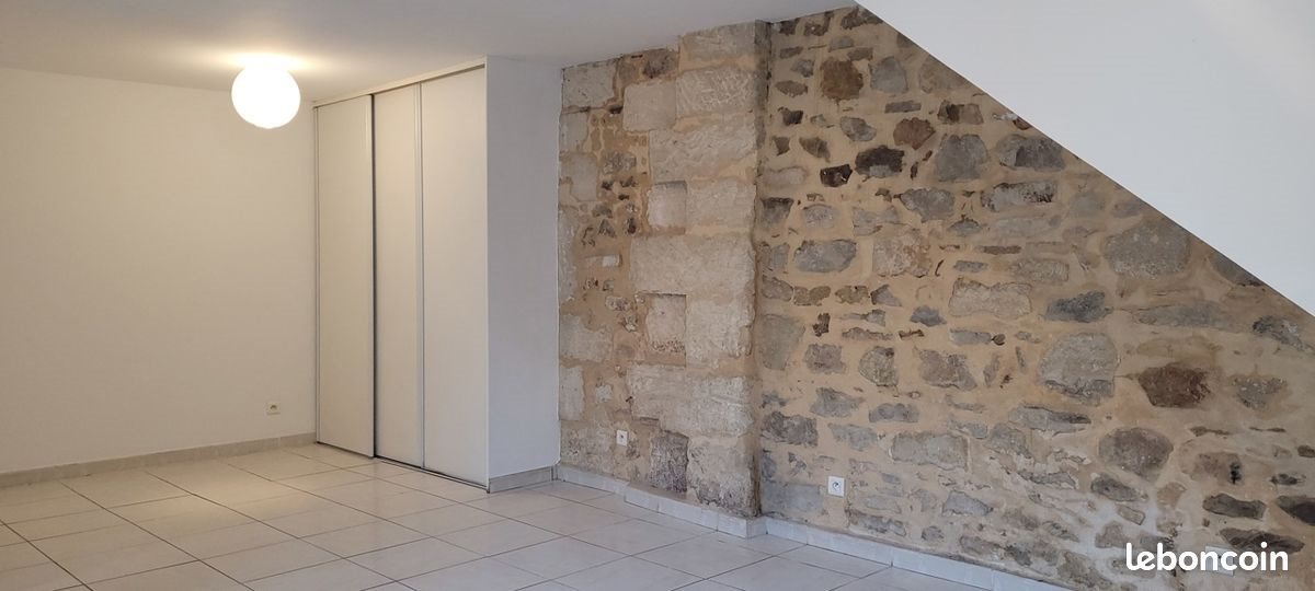 Appartement à louer, 31m², Lunel
