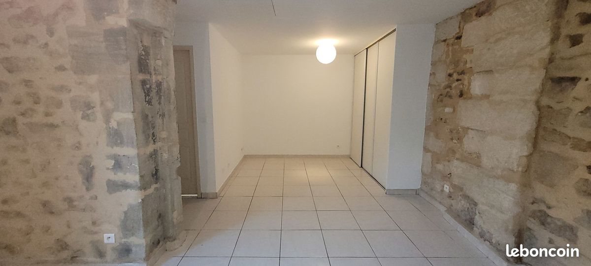 Appartement à louer, 31m², Lunel