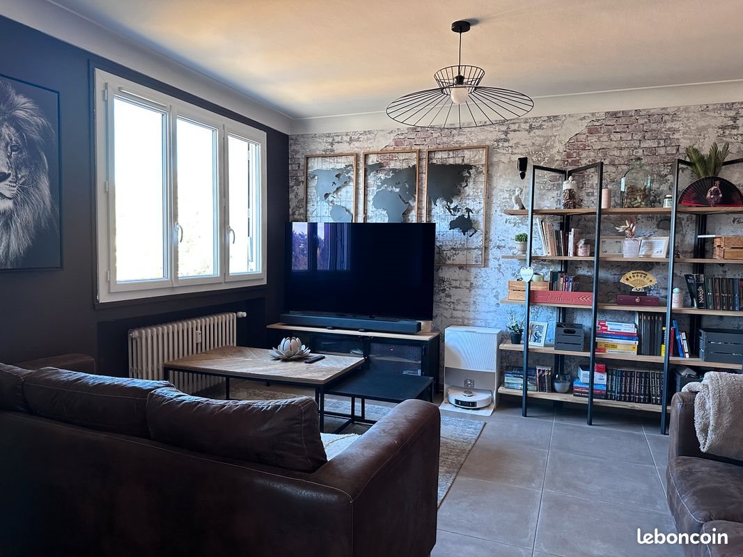 Appartement à louer, 96m², Saint-Genest-Lerpt
