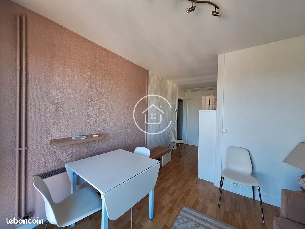 Appartement à louer, 37m², Blois