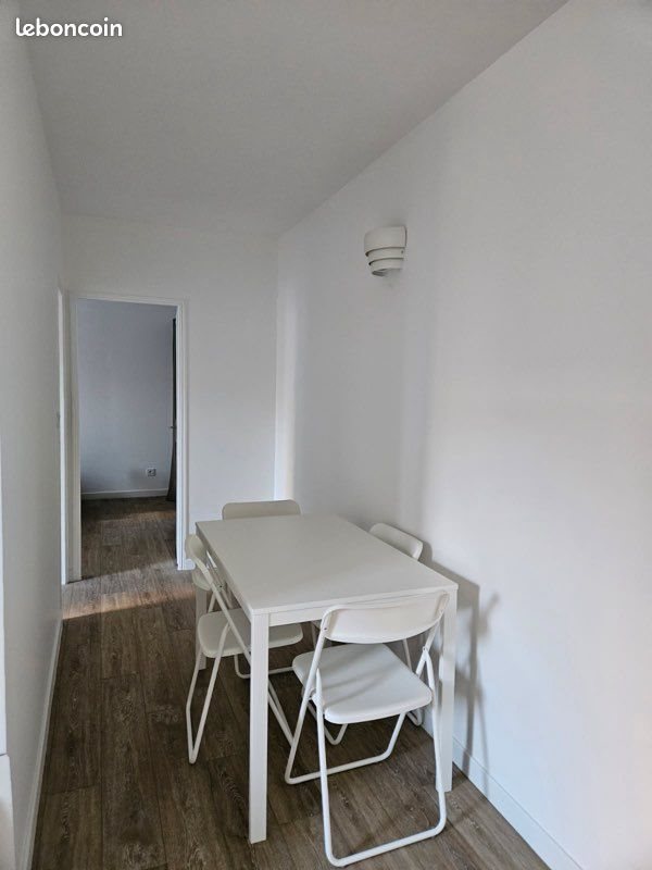 Appartement à louer, 60m², Paris 18ème