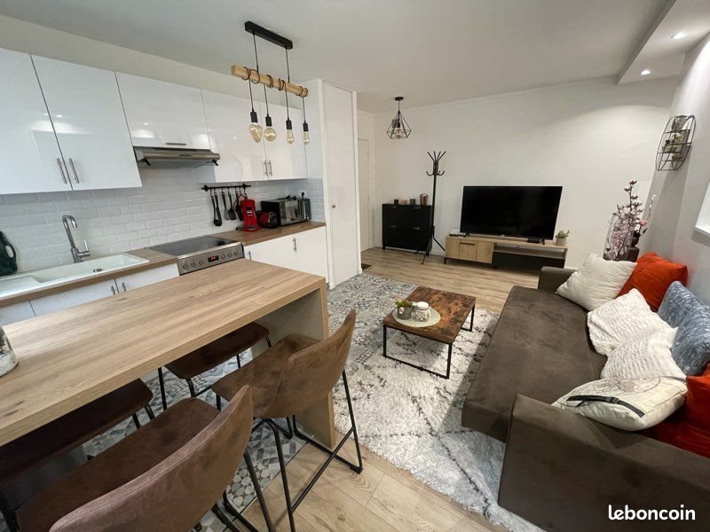Appartement à louer, 38m², Paris 20ème