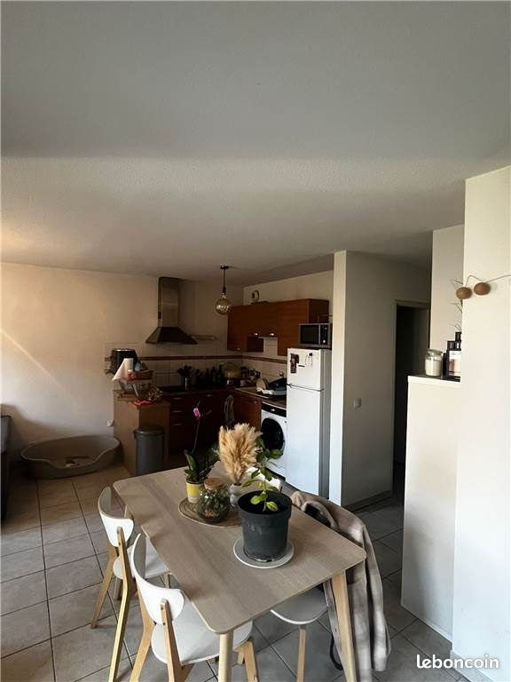 Appartement à louer, 40m², Vaison-la-Romaine
