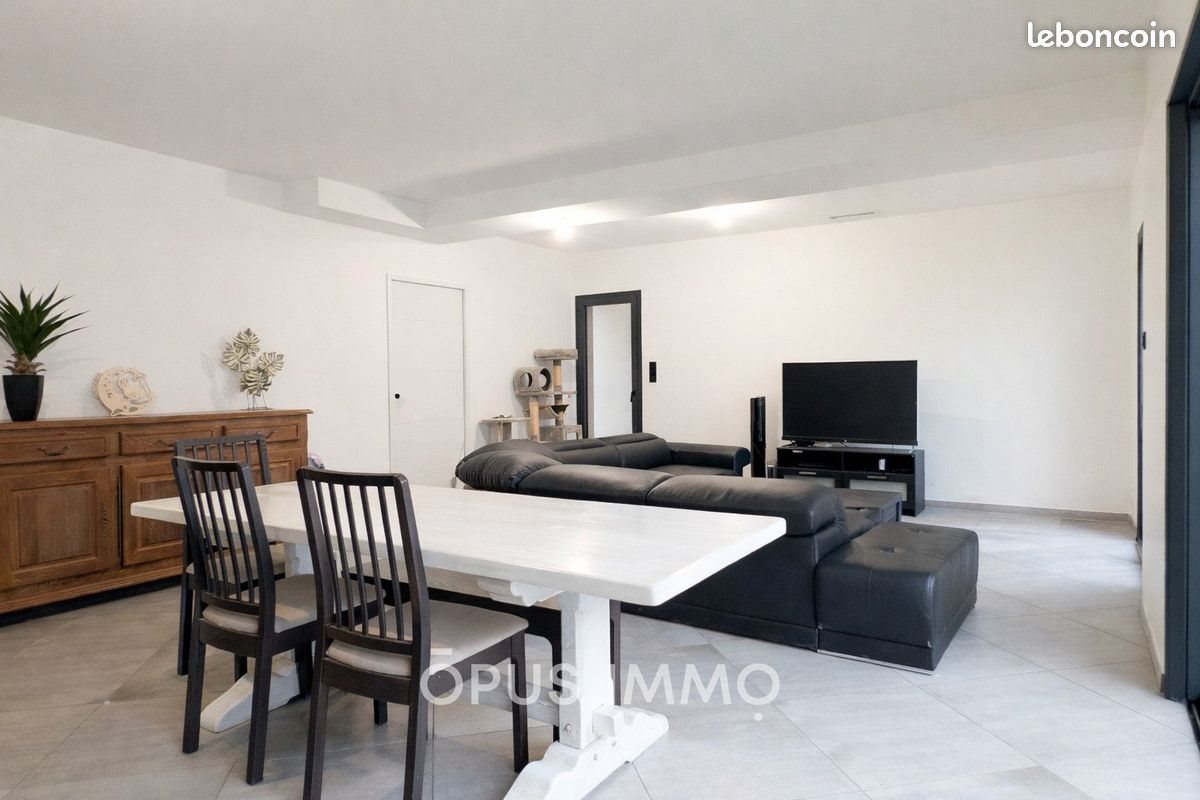 Maison à vendre, 135m², Vergèze