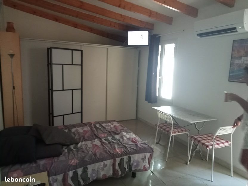 Appartement à louer, 24m², Sanary-sur-Mer