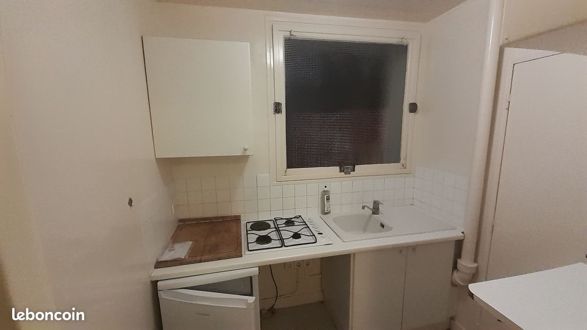 Appartement à louer, 24m², Paris 17ème