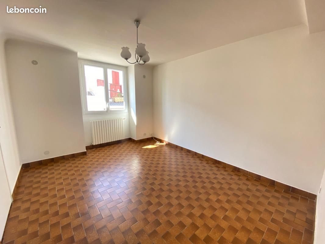 Appartement à louer, 61m², Itxassou