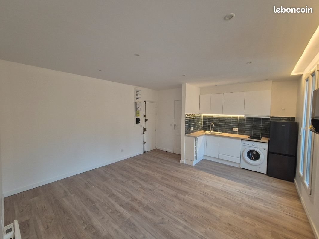 Appartement à louer, 36m², Paris 18ème