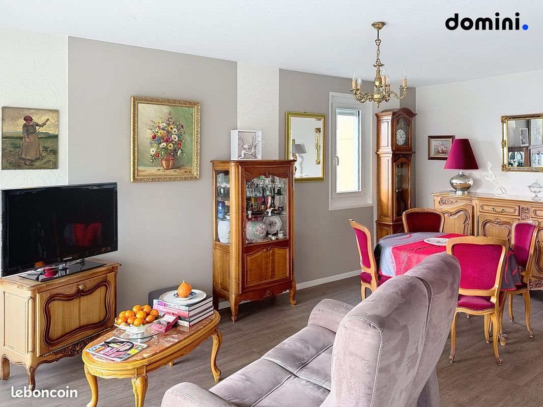 Appartement à vendre, 79m², Montceau-les-Mines