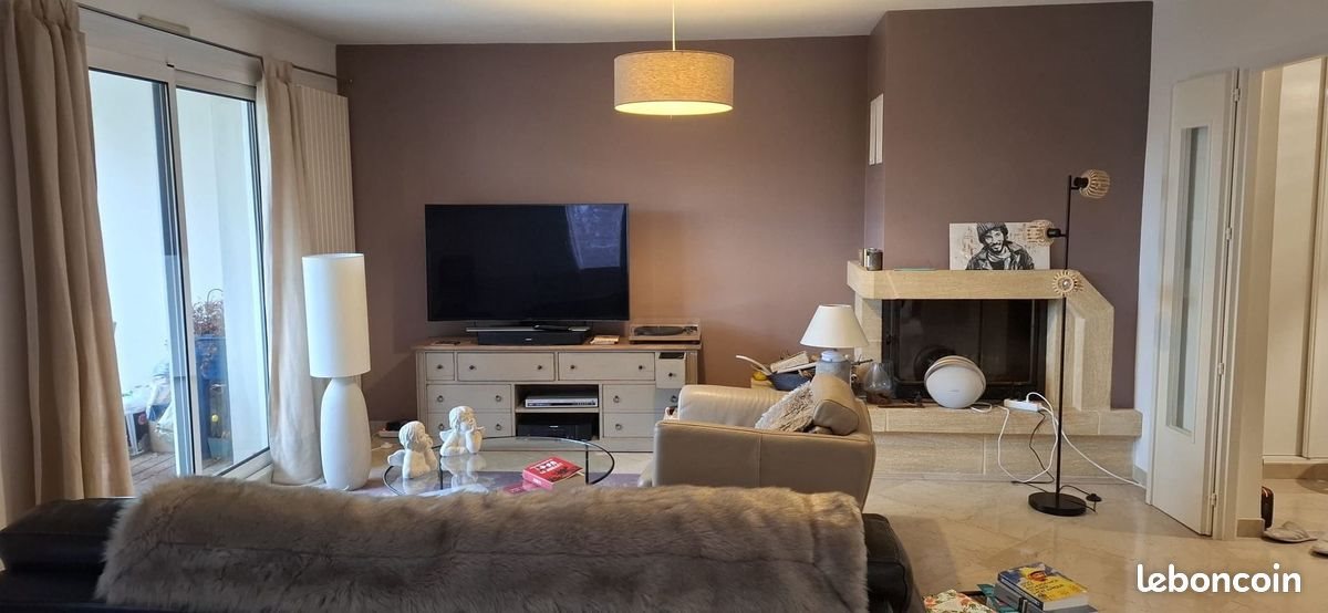Appartement à louer, 125m², Divonne-les-Bains