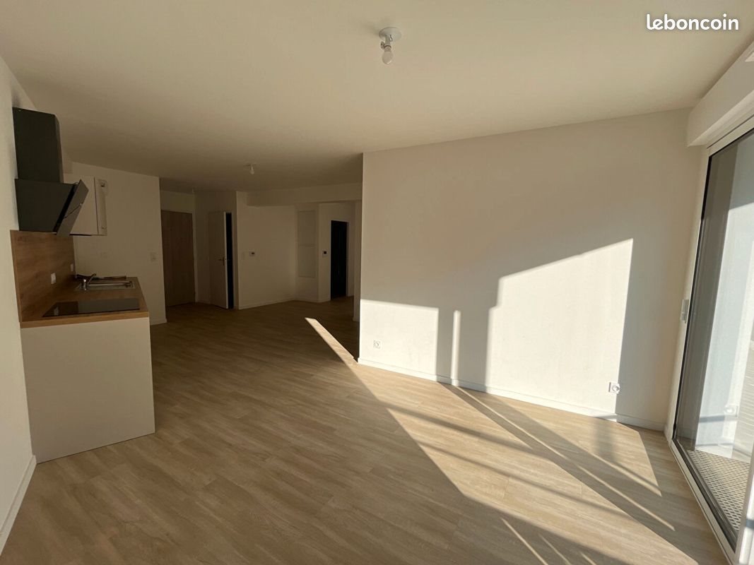 Appartement à louer, 71m², Landerneau