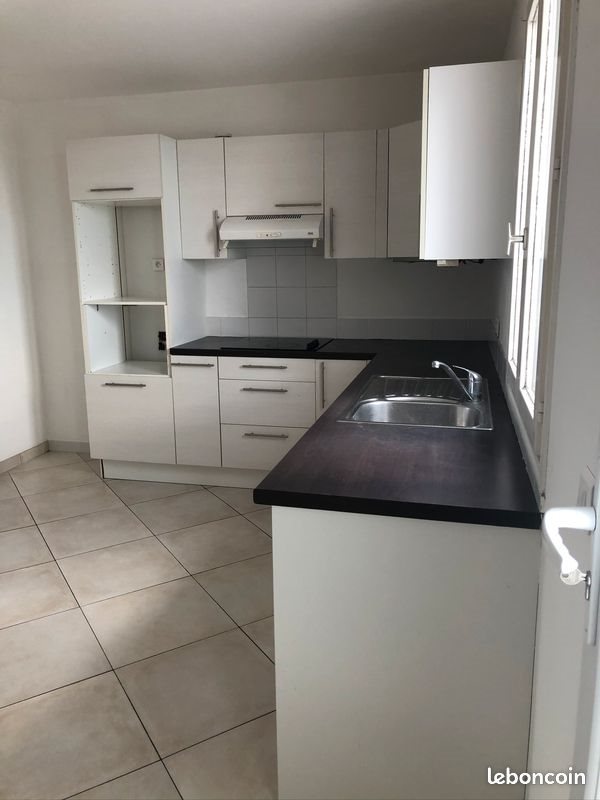 Appartement à louer, 75m², Castagniers