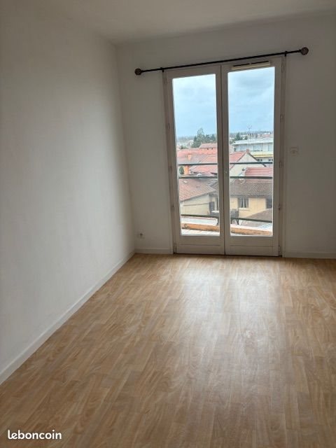 Appartement à louer, 50m², Montrond-les-Bains
