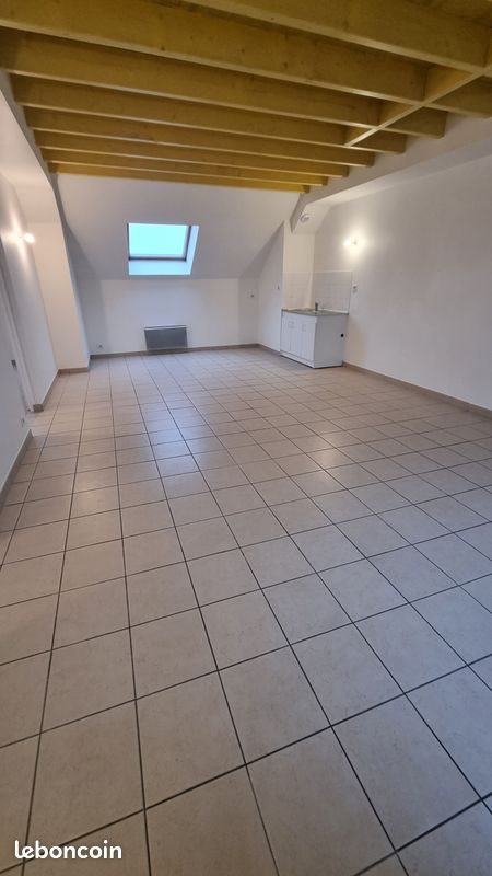 Appartement à louer, 77m², Bécon-les-Granits