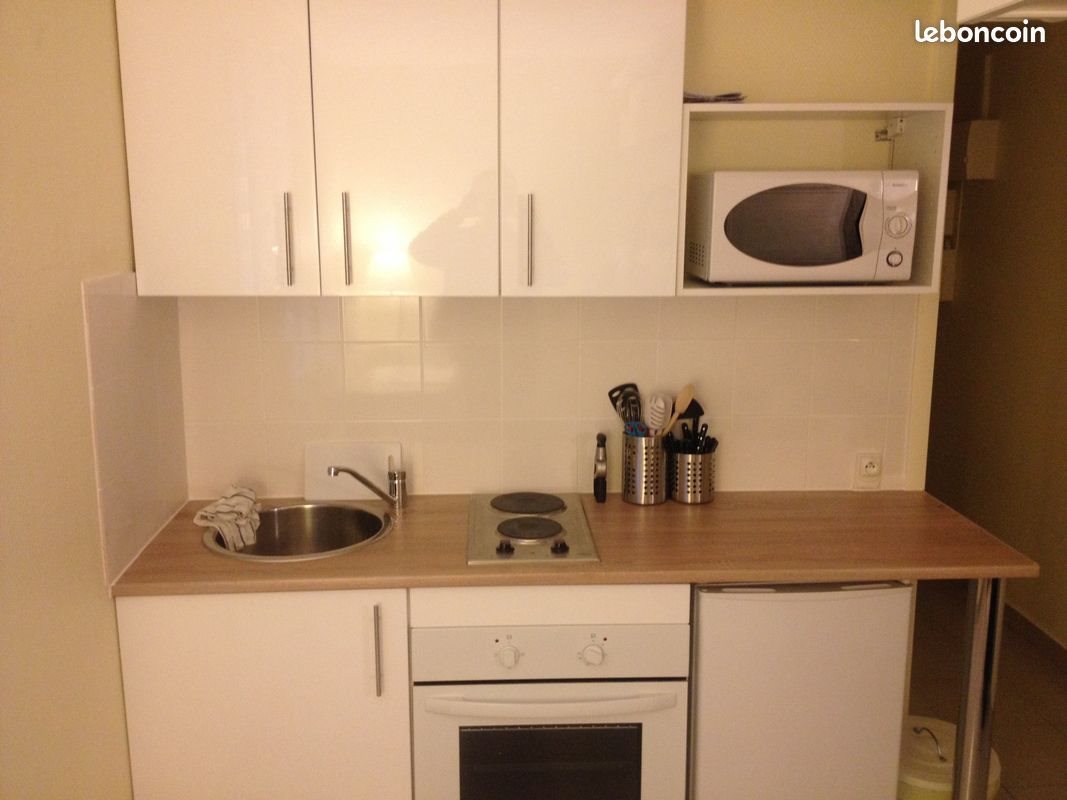 Appartement à louer, 17m², Paris 17ème