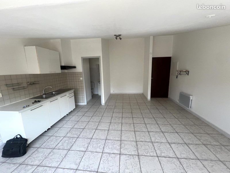 Appartement à louer, 30m², Saint-Saturnin-lès-Avignon