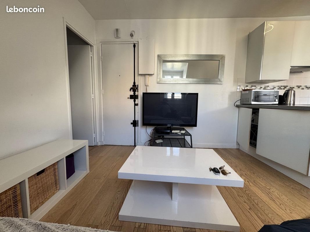Appartement à louer, 27m², Paris 16ème